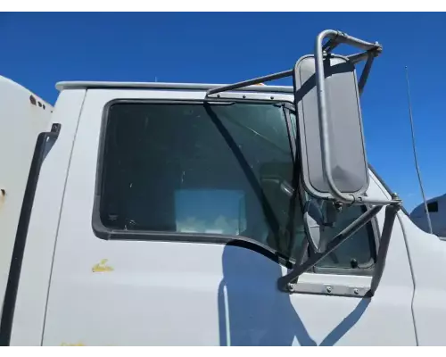 Sterling L7500 Door Assembly, Front