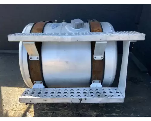 Sterling L7500 Fuel Tank