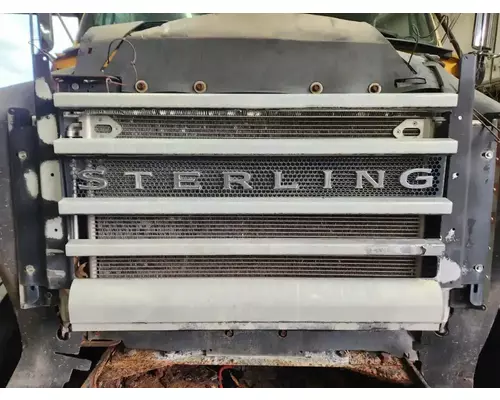 Sterling L7500 Grille