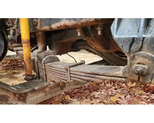 Sterling L7500 Leaf Spring, Front