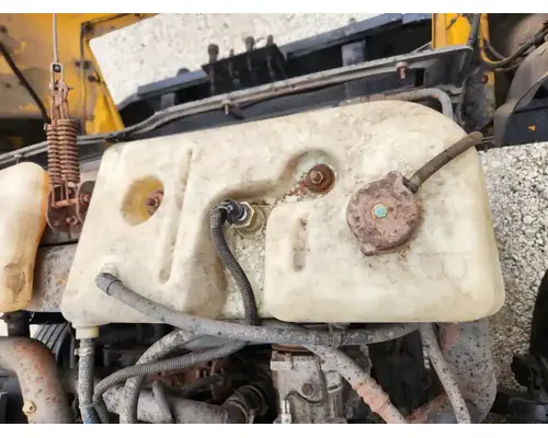 Sterling L7500 Radiator Overflow Bottle