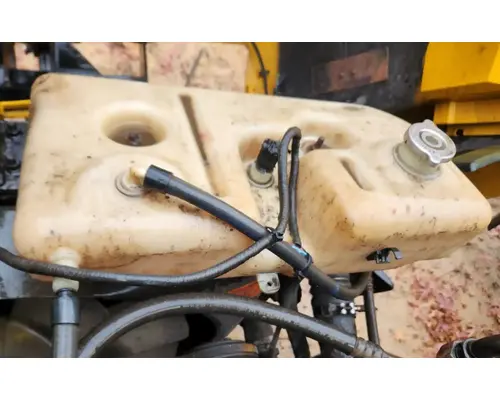 Sterling L7500 Radiator Overflow Bottle