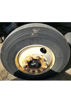 Sterling L7500 Spindle / Knuckle, Front