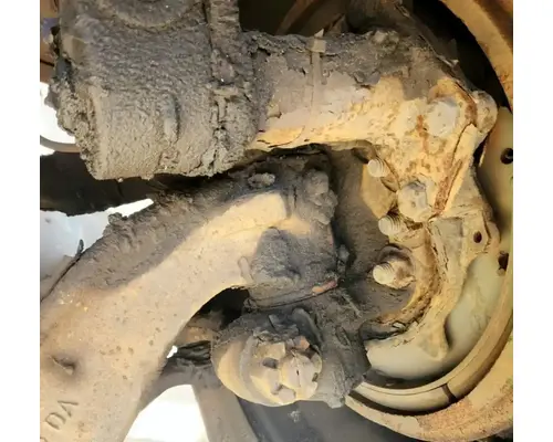 Sterling L7500 Spindle  Knuckle, Front