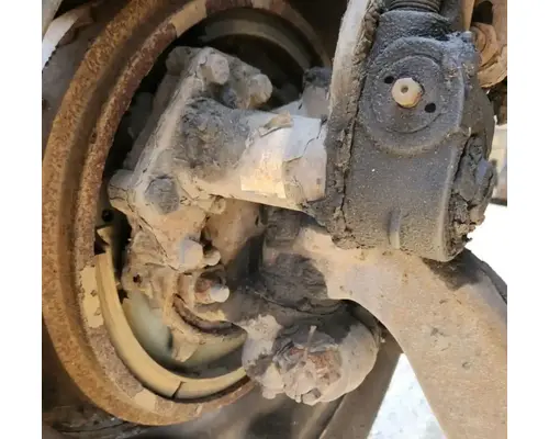 Sterling L7500 Spindle  Knuckle, Front