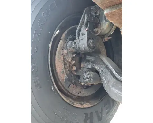 Sterling L7500 Spindle  Knuckle, Front