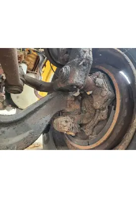 Sterling L7500 Spindle / Knuckle, Front