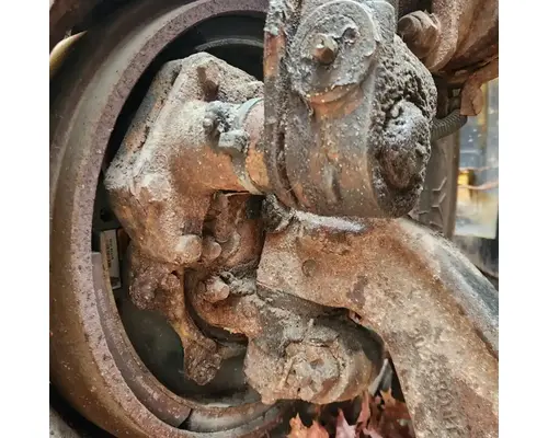 Sterling L7500 Spindle  Knuckle, Front