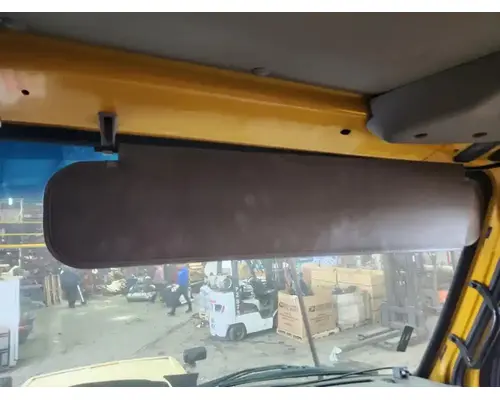 Sterling L7500 Sun Visor (External)