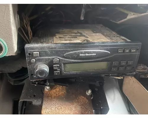 Radio Sterling L7501 Vander Haags Inc WM