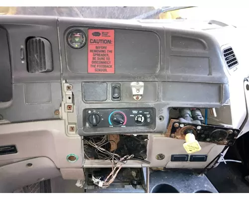 Sterling L7501 Dash Assembly