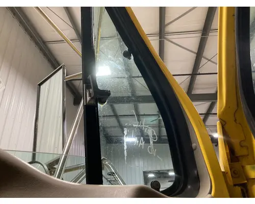 Door Vent Glass, Front Sterling L7501 Vander Haags Inc WM