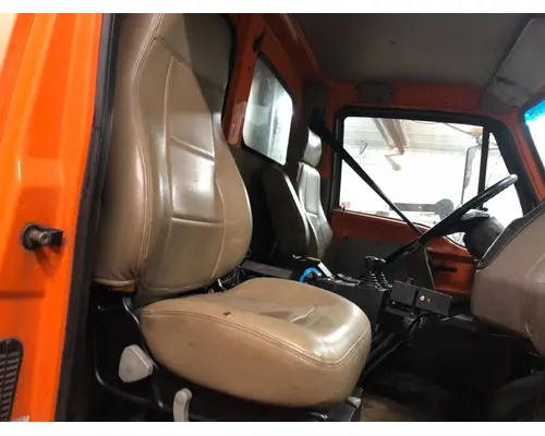 Seat, Front Sterling L7501 Vander Haags Inc Sp