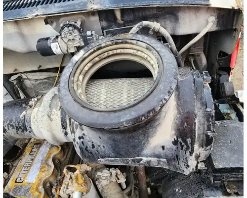 Sterling L8500 Air Cleaner