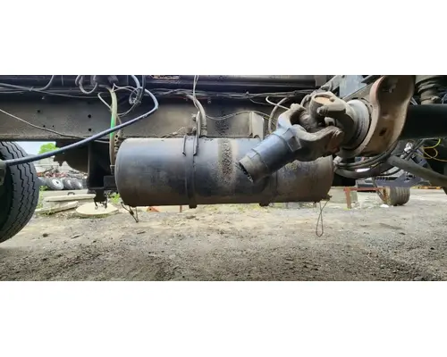 Sterling L8500 Air Tank