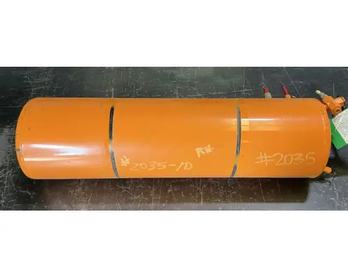 Sterling L8500 Air Tank