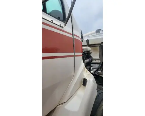 Cowl Sterling L8500 Complete Recycling Group LLC