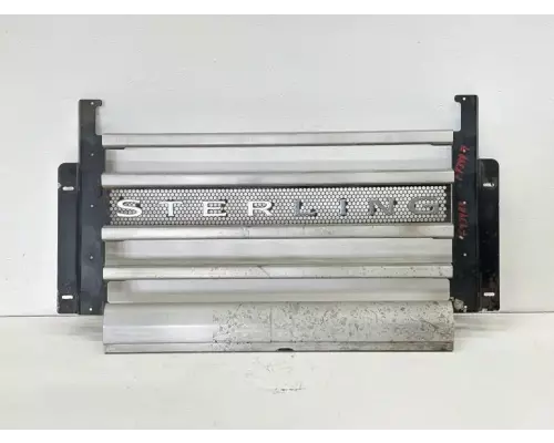 Sterling L8500 Grille