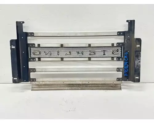 Sterling L8500 Grille