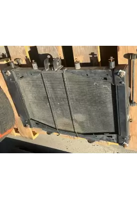 Sterling L8500 Radiator