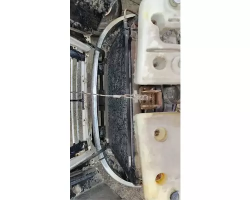Sterling L8500 Radiator