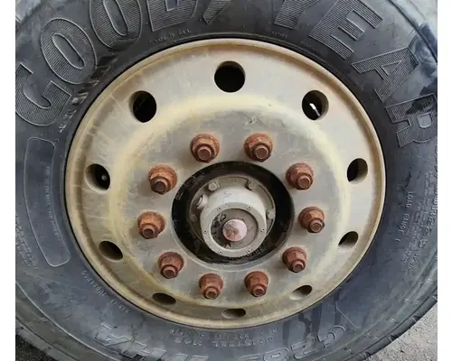 Sterling L8500 Spindle  Knuckle, Front