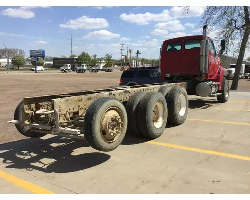 Sterling L8501 Truck