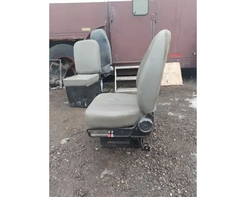 Sterling L8511 Seat, Front
