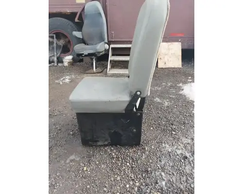 Sterling L8511 Seat, Front