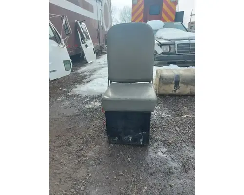 Seat, Front Sterling L8511 Dixie Truck Centre