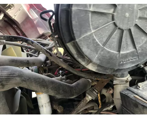 Sterling L8513 Truck