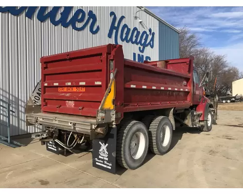 Sterling L8513 Truck