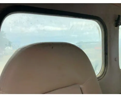 Back Glass STERLING L9500 SERIES Vander Haags Inc Sp