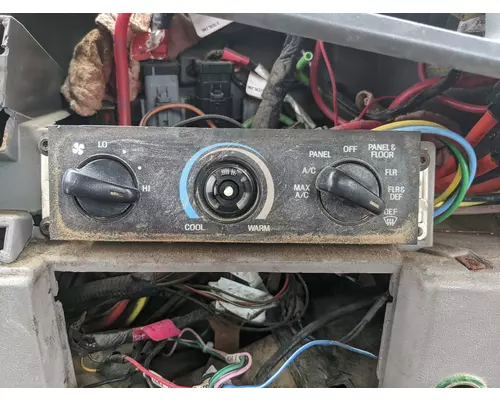Interior Parts, Misc. STERLING L9500 SERIES Vander Haags Inc Dm