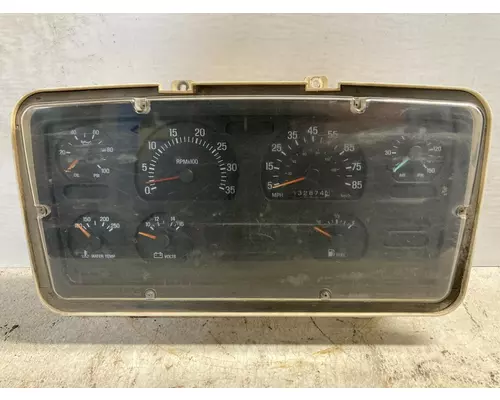 Instrument Cluster STERLING L9500 SERIES Vander Haags Inc Sp