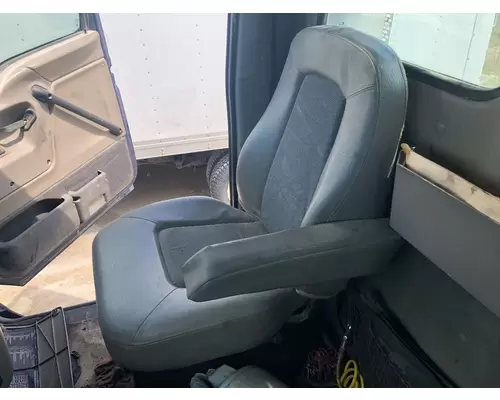 Seat, Front STERLING L9500 SERIES Vander Haags Inc Dm