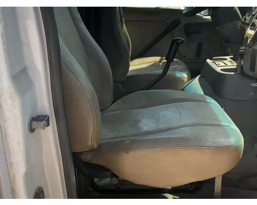 Seat, Front STERLING L9500 SERIES Vander Haags Inc Cb