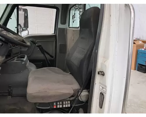 Seat, Front STERLING L9500 SERIES Vander Haags Inc Cb