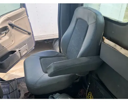 Seat, Front STERLING L9500 SERIES Vander Haags Inc Dm