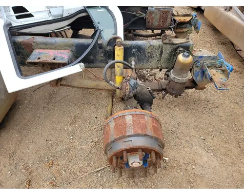 Spindle / Knuckle, Front STERLING L9500 SERIES Crest Truck Parts