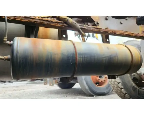 Air Tank Sterling L9500 Complete Recycling Group LLC