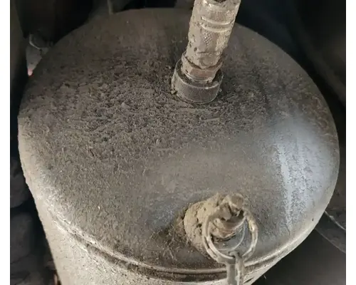 Sterling L9500 Air Tank