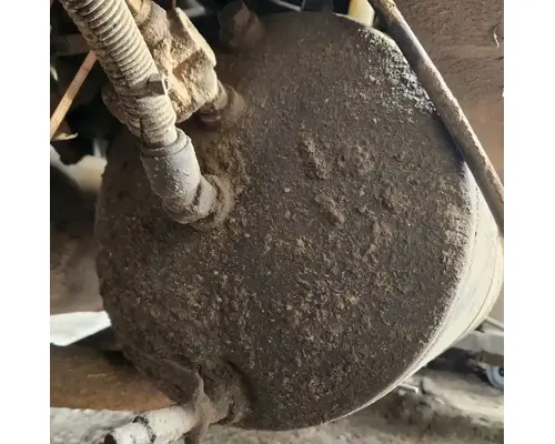 Sterling L9500 Air Tank