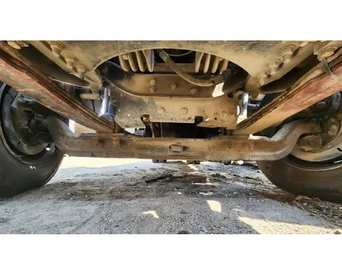 Sterling L9500 Axle Assy, Fr (4WD)
