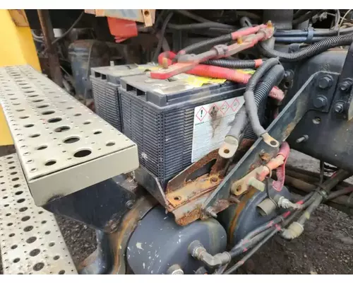 Sterling L9500 Battery Box