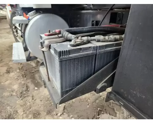 Sterling L9500 Battery Box