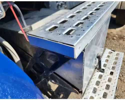 Sterling L9500 Battery Box