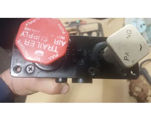 Sterling L9500 Brake Parts, Misc. Front