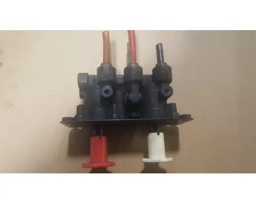 Sterling L9500 Brake Parts, Misc. Front