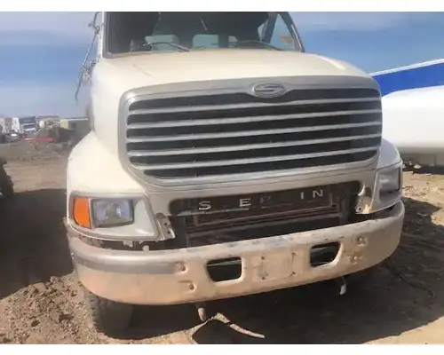 Bumper Assembly, Front Sterling L9500 Holst Truck Parts